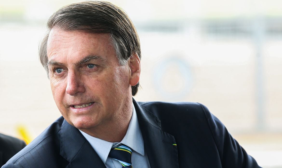 Internautas pedem Nobel da Paz para Bolsonaro após liberação de brasileiros em Gaza