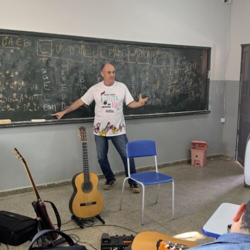 cursos de musicalidade oferecidos no canto da primavera. Foto: Secult