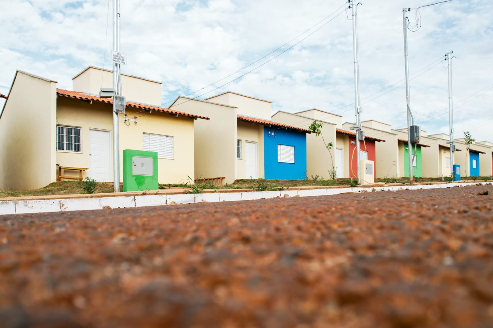 Casas a custo zero. Foto: Octacílio Queiroz