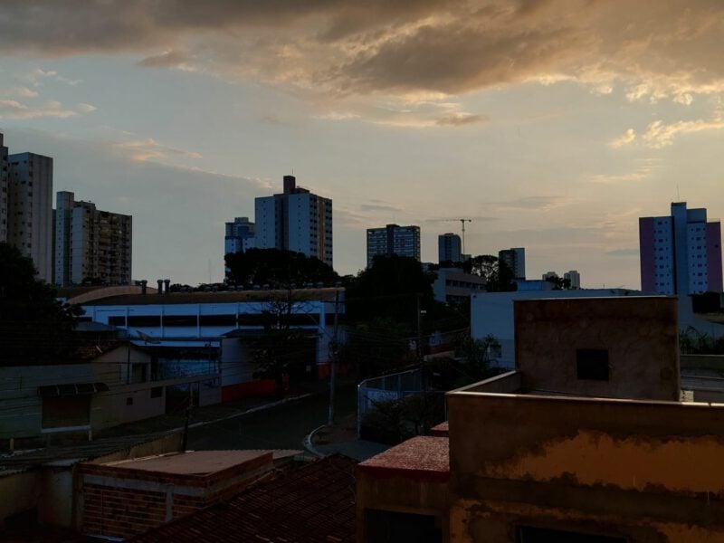 chuva em Goiânia goiás calor frente fria