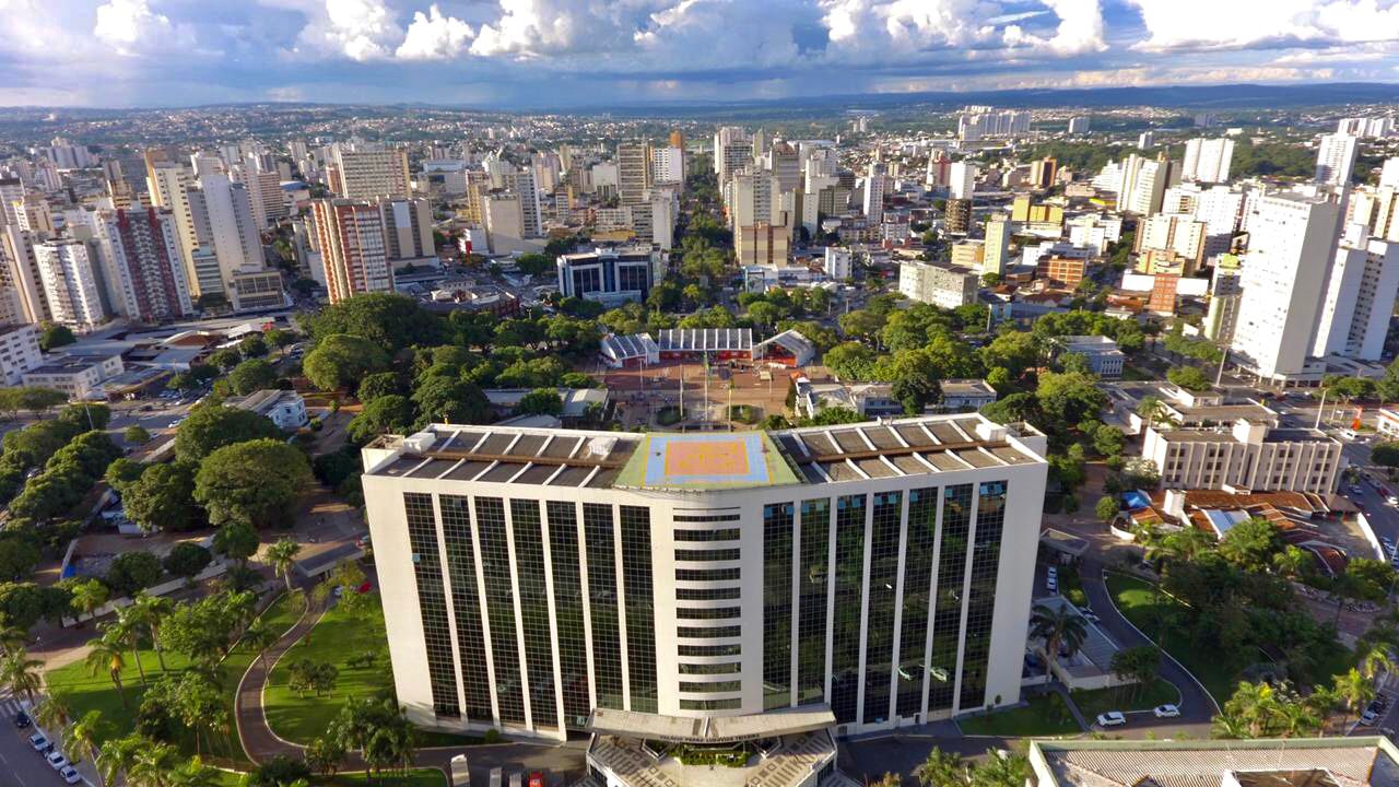 PPLT goiás pensões para ex-governadores e esposas