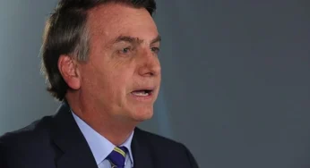 Bolsonaro ataca ministros e acusa TSE de favorecer vitória de Lula