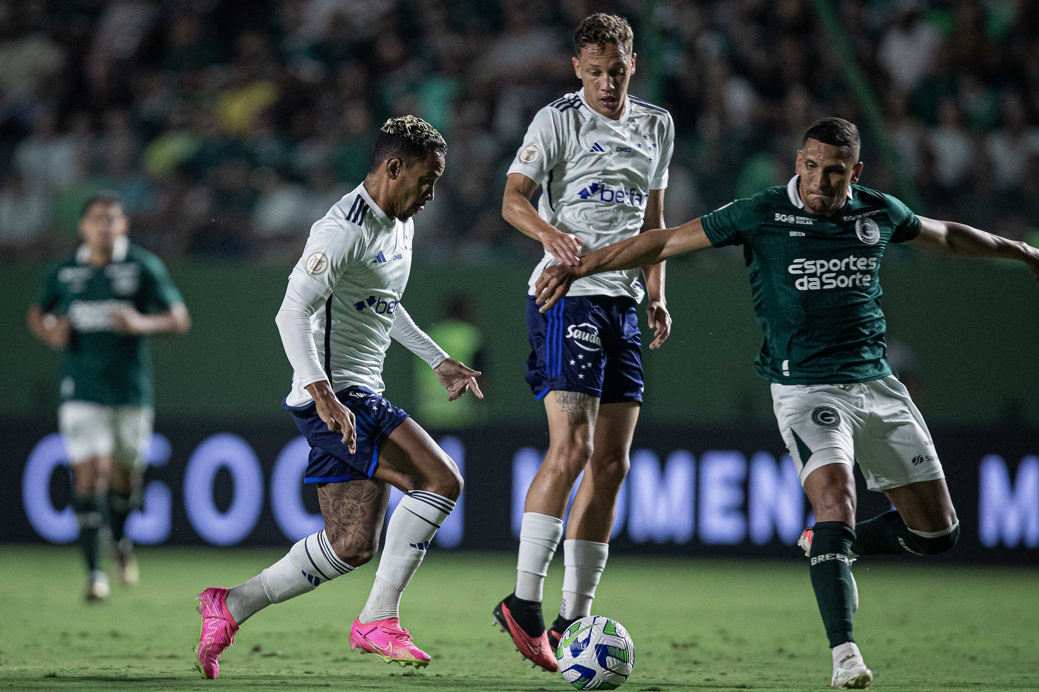 Goiás perde para o Cruzeiro na Serrinha está virtualmente rebaixado para Série B do Brasileiro