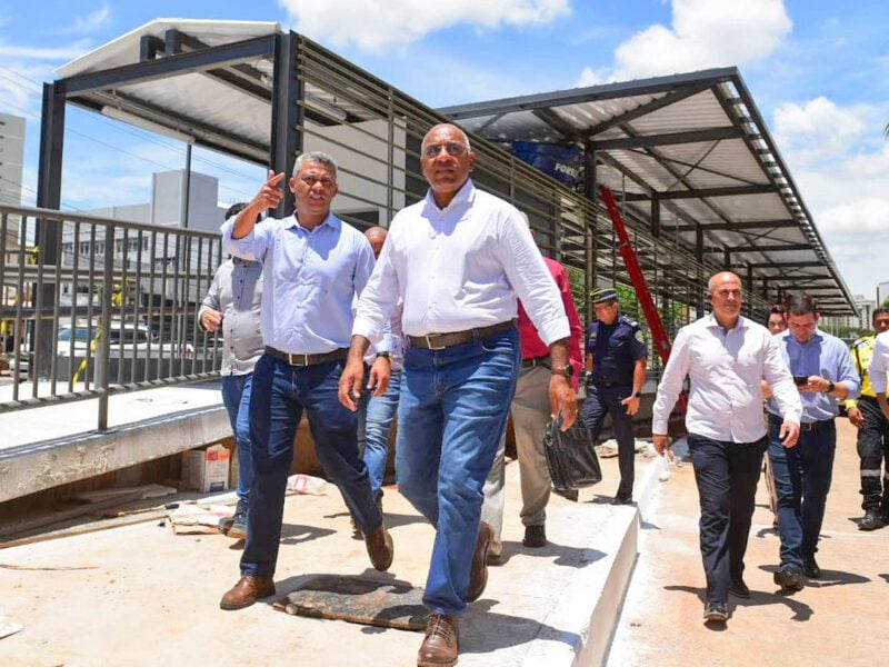 Rogério Cruz visita obras do BRT. Foto: Jucimar de Souza