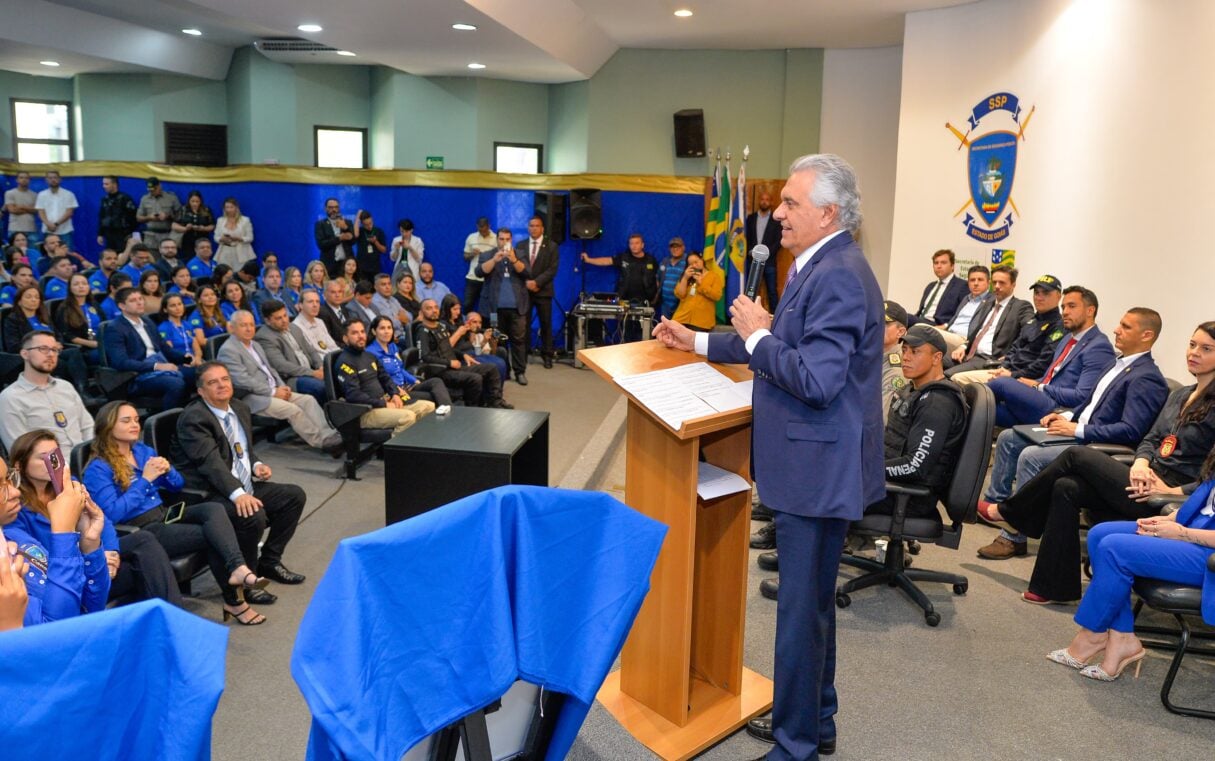 Caiado inaugura IML-Veterinário e Túnel de Tiro