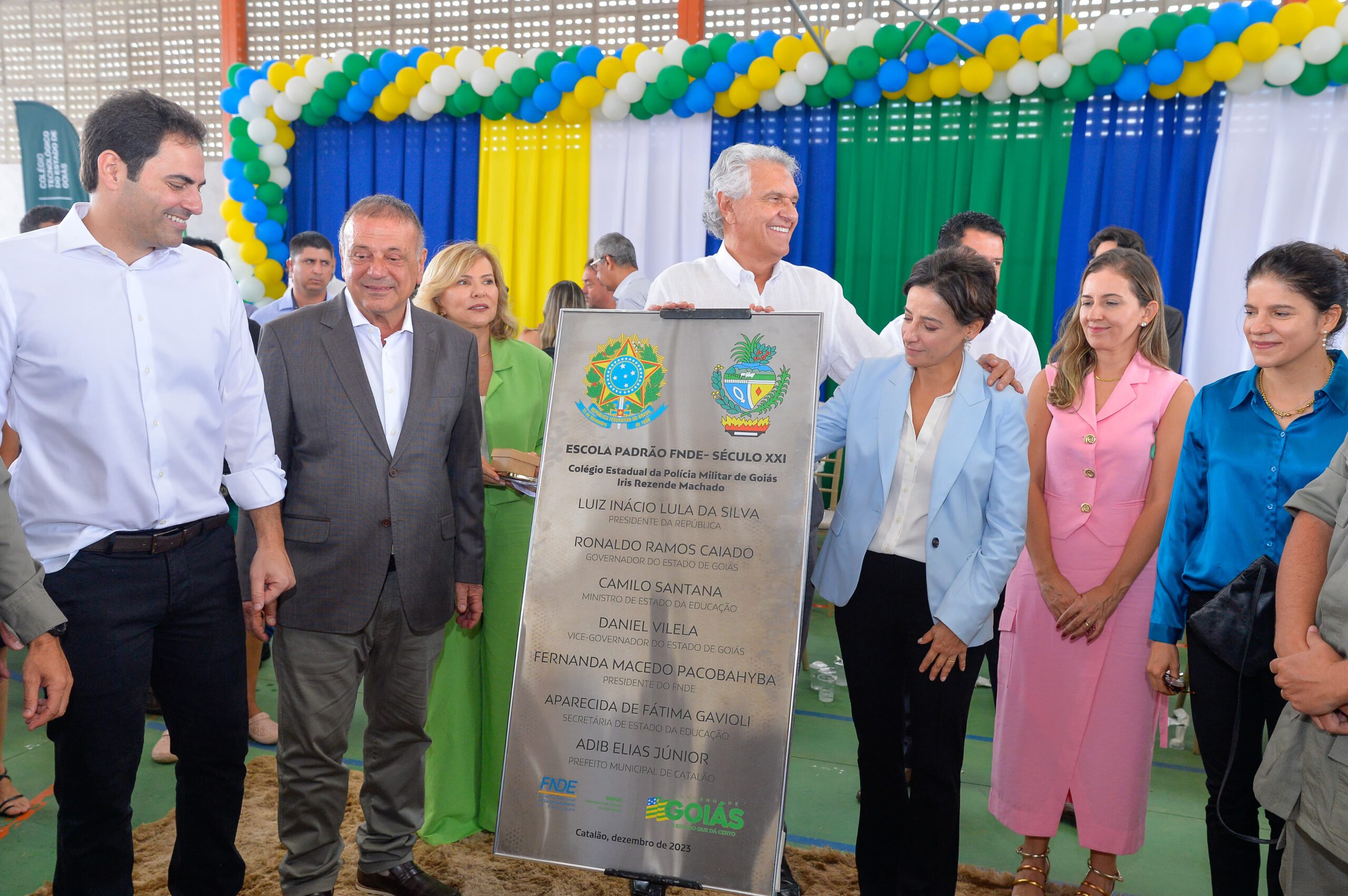 Homenagem a Iris Rezende em inaguração de escola com seu nome. Foto: Lucas Diener