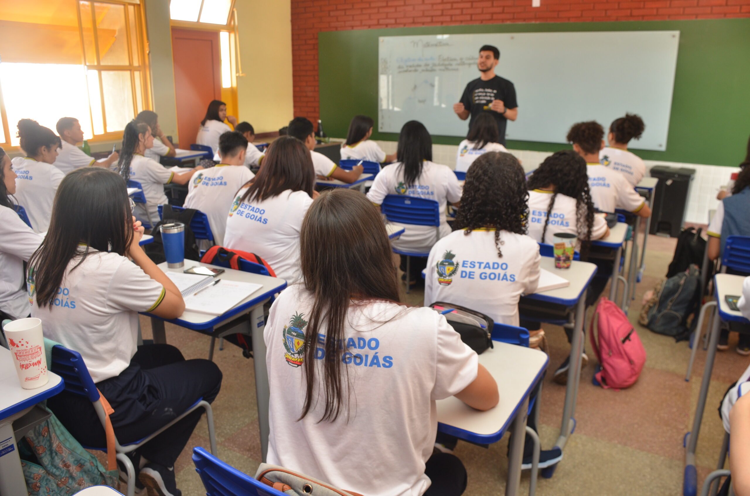 Rede pública apresenta crescimento em proficiência em Língua Portuguesa e Matemática