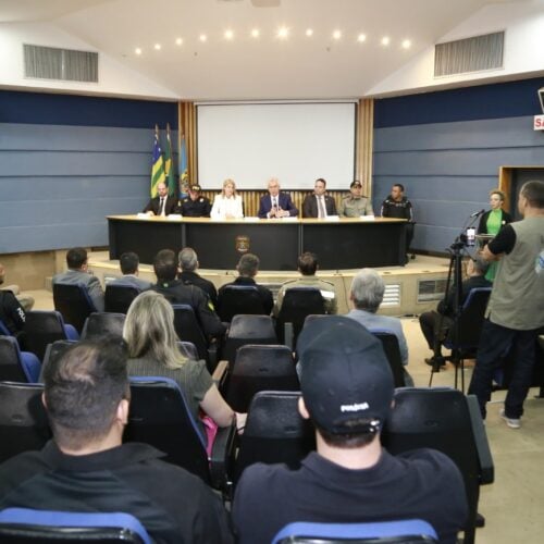 Ronaldo Caiado reúne forças de segurança para detalhamento da Operação Rubrum. Foto: Adalberto Ruchelle