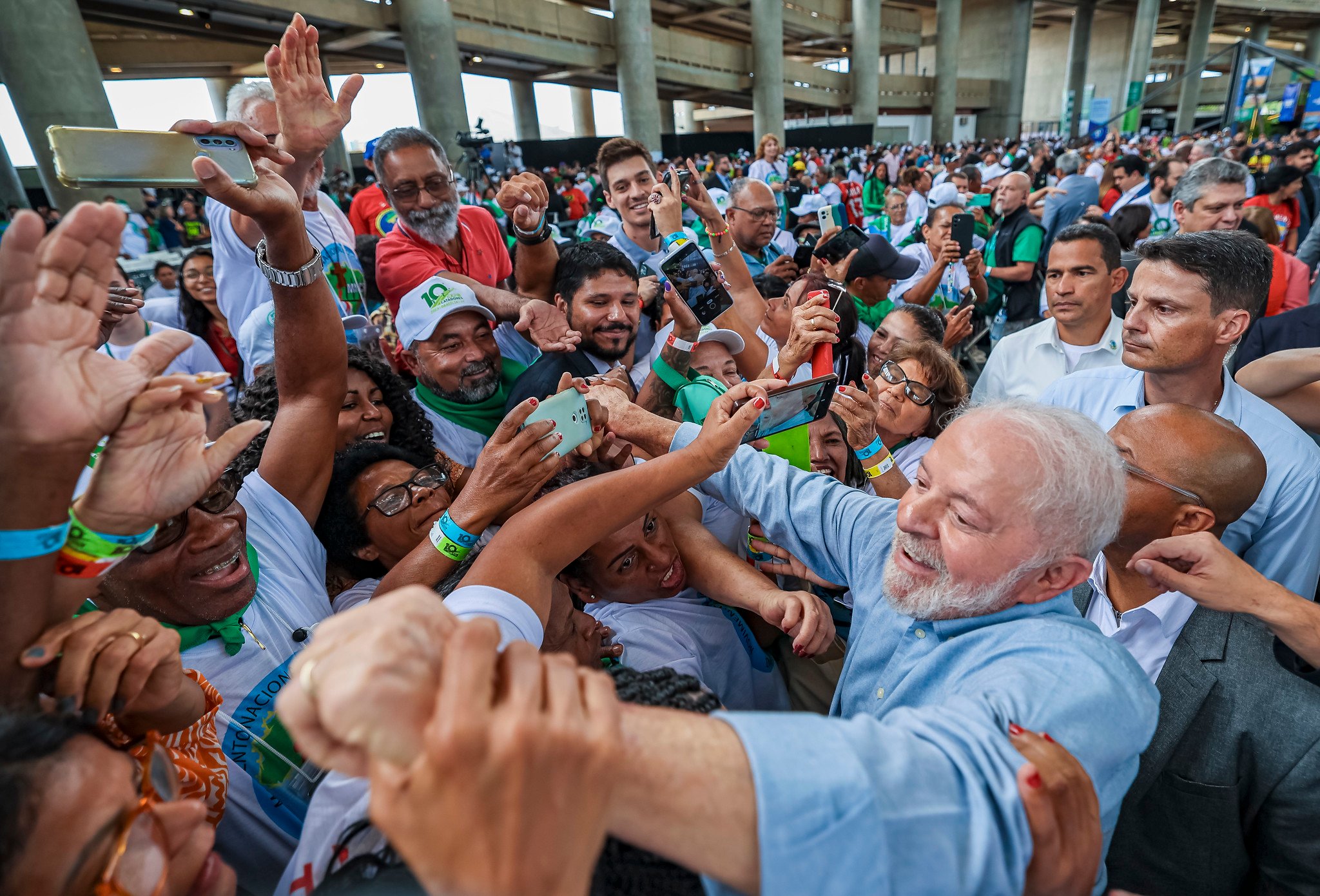 Presidente da República, Luiz Inácio Lula da Silva, durante celebração de Natal dos Catadores, Catadoras e População em Situação de Rua, no Estádio Mané Garrincha, no Distrito Federal. (Foto: Ricardo Stuckert / PR)