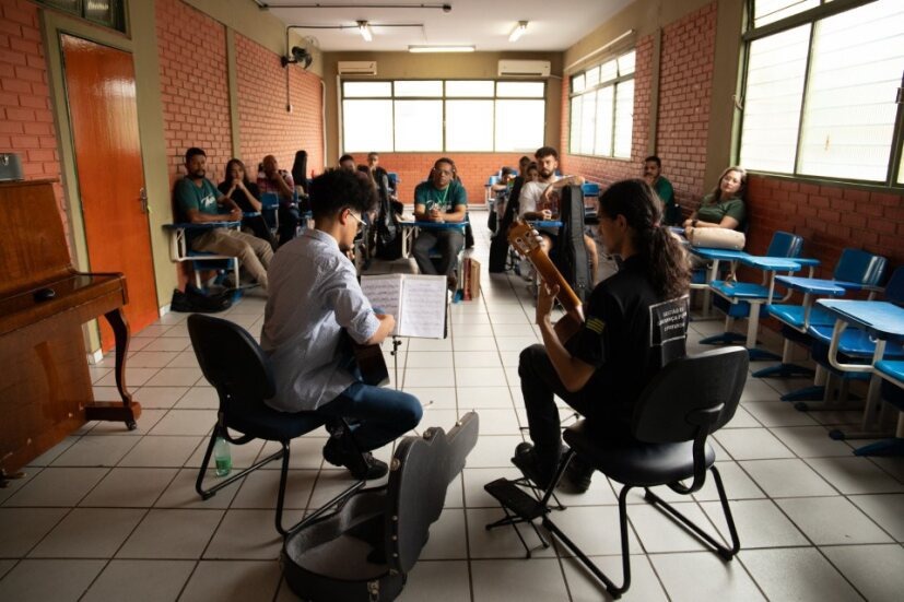 Basileu França abre vagas para processo seletivo nos cursos de música