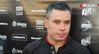 Jair Ventura diz que proposta de jogo do Vila contra o Atlético foi de porrada: “Milhões de faltas”