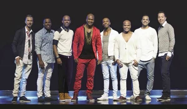 Grupo Pixote se apresenta na 1ª edição do We Love Pagode na Arena Multiplace, em Goiânia