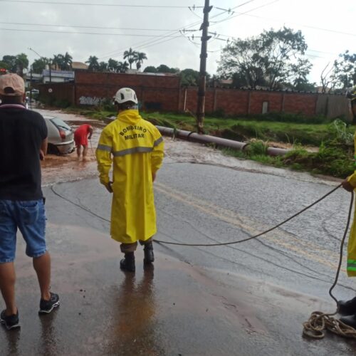 Alagamento e enxurrada em Goiânia. Foto: Defesa Civil