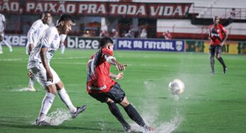 Jogo Atlético-GO x Crac é suspenso com 27 minutos por conta da forte chuva em Goiânia