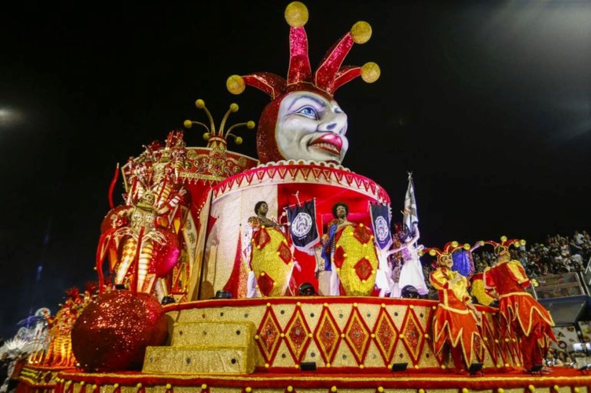 Apuração das escolas vencedoras no carnaval de SP ocorre nesta terça (13)