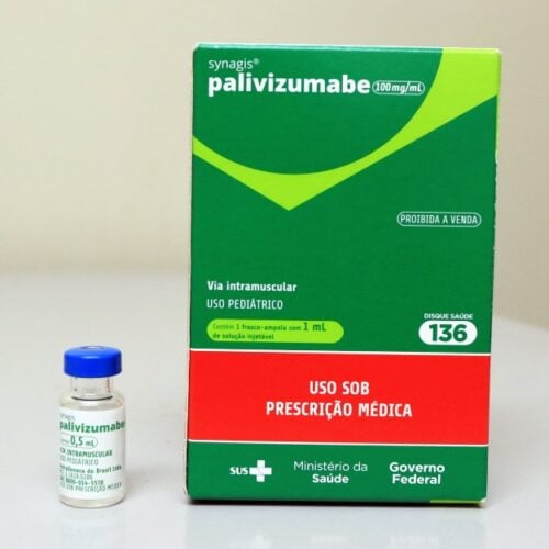 Governo distribui medicamento contra infecções respiratórias em crianças. Foto: SES-GO