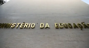 MEC reajusta piso salarial nacional de professores da educação básica; confira valor