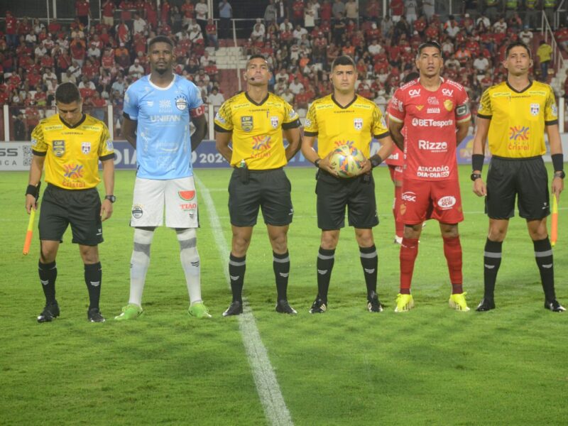 Vila Nova e Goiânia em clássico pelo Campeonato Goiano