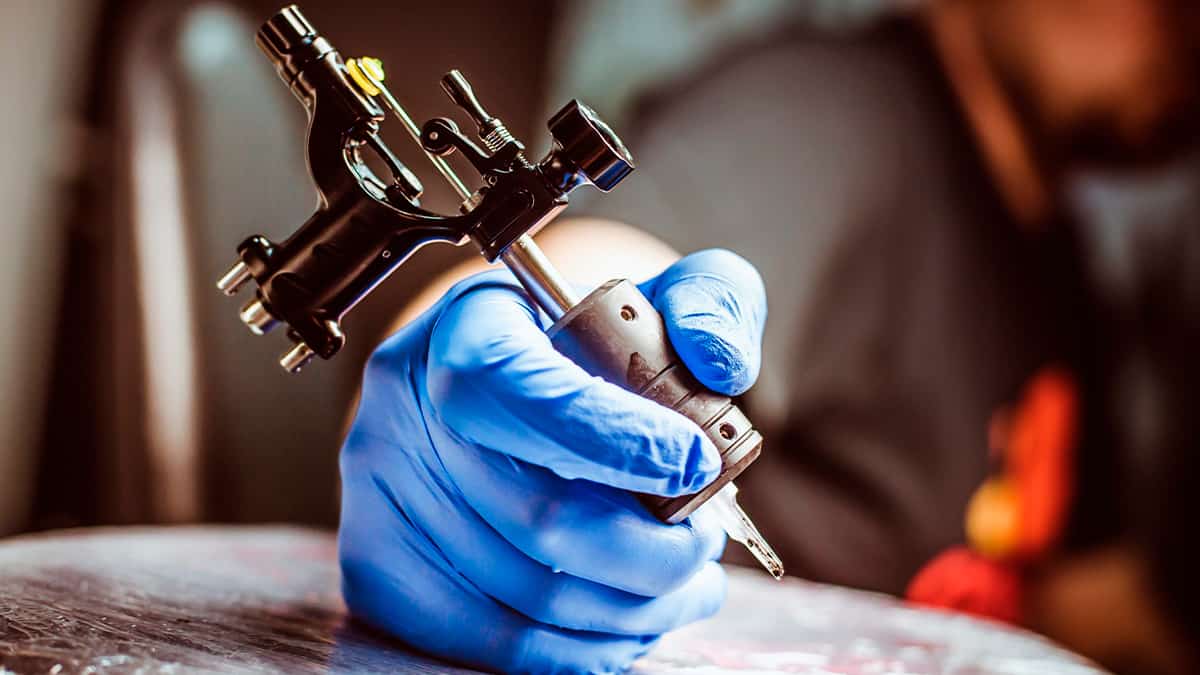 tatuagem criança projeto de lei goiás