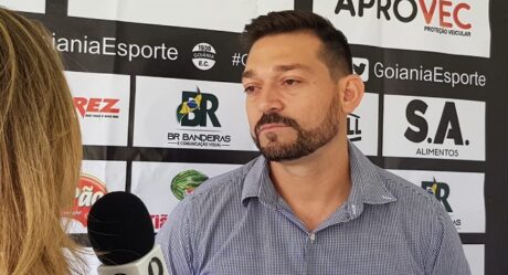 Revoltado com arbitragem contra o Atlético, presidente do Goiânia pede para ser banido do futebol