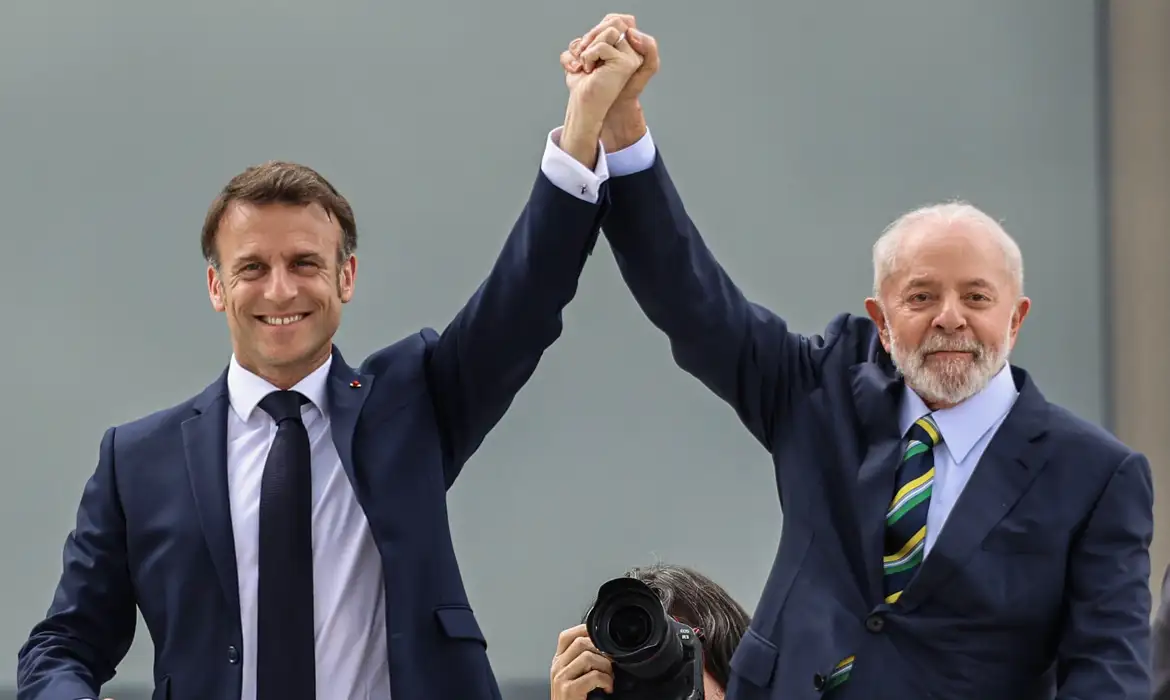 Emmanuel Macron Lula Brasil-França