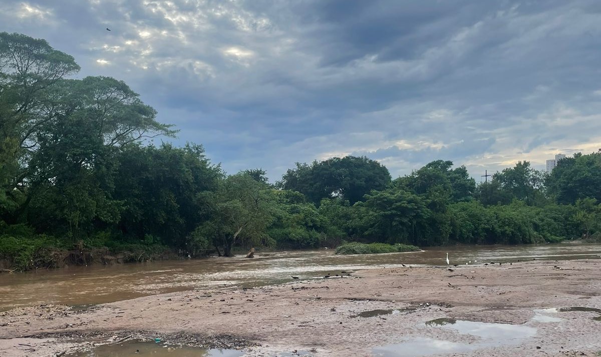 Chuva destrói estrutura da estação ambiental da 2ª Expedição Rio Meia Ponte