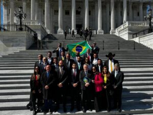 Eduardo Bolsonaro e deputados bolsonaristas no Capitólios, nos EUA. Foto: Reprodução/Redes Sociais