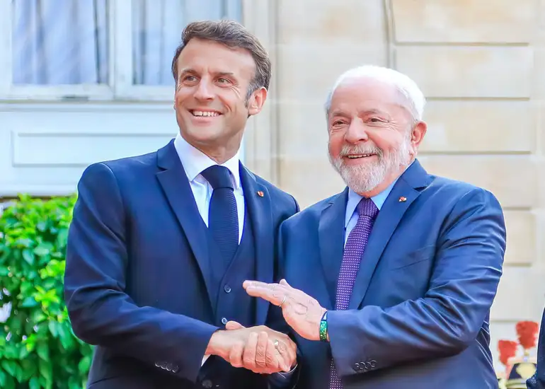 lula e emmanuel macron ricardo brasil