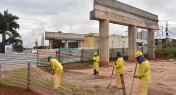 Interdição da Avenida Castelo Branco continua nesta terça (26); içamento de mais cinco vigas