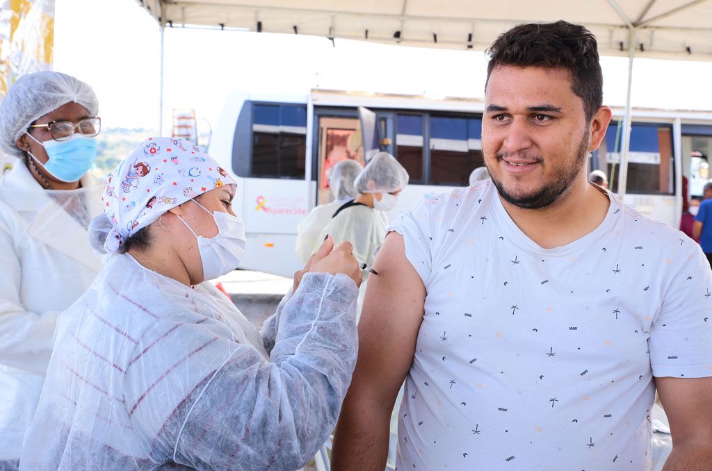 vacina contra a gripe. Foto: Secom Aparecida