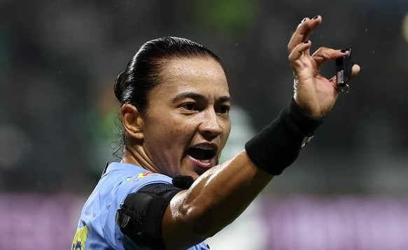 9 Mulheres: Toda arbitragem de Internacional x Atlético-GO pelo Brasileirão será feminina