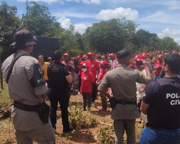 “Não vai ter invasão”, garante Caiado ao acionar forças de segurança para conter MST em Goiás