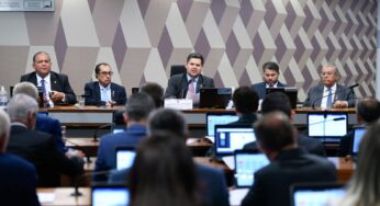 Governo estima gastos de R$ 42 bi se PEC que aumenta salários de juízes for aprovada no Senado