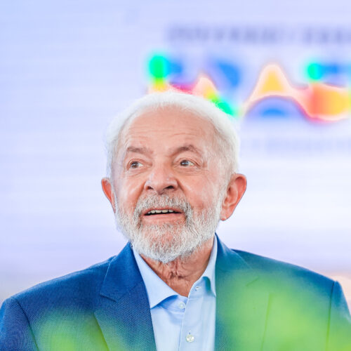 Presidente da República, Luiz Inácio Lula da Silva, durante a cerimônia de anúncio de início das obras de dragagem do Canal de São Lourenço, no Porto de Niterói. Niterói - RJ.