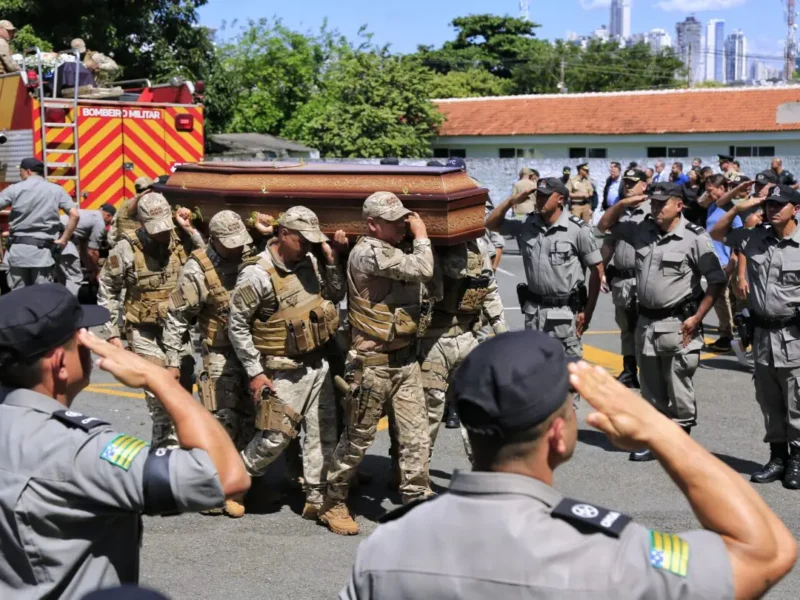 Velorio-PMs-mortos-em-acidente Ronaldo Caiado se pronuncia sobre policiais mortos em acidente momento de comoção