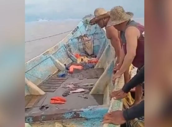 Pescadores acham barco com corpos em decomposição no Pará. Foto: Reprodução/Redes Sociais