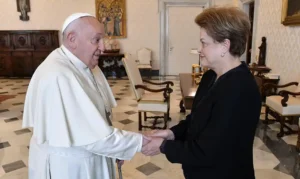 papa francisco e Dilma Rousseff vaticano