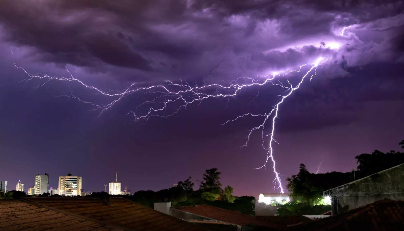 raios em goiás niquelândia