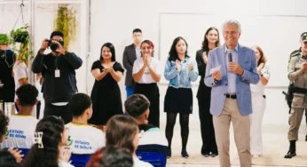 Caiado nomeia 312 novos professores para rede estadual de ensino