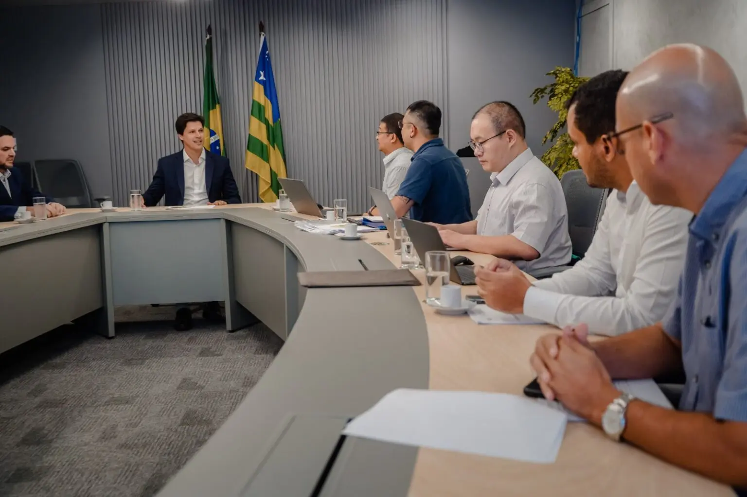 Daniel Vilela se reúne com executivos chineses. Foto: Hegon Corrêa