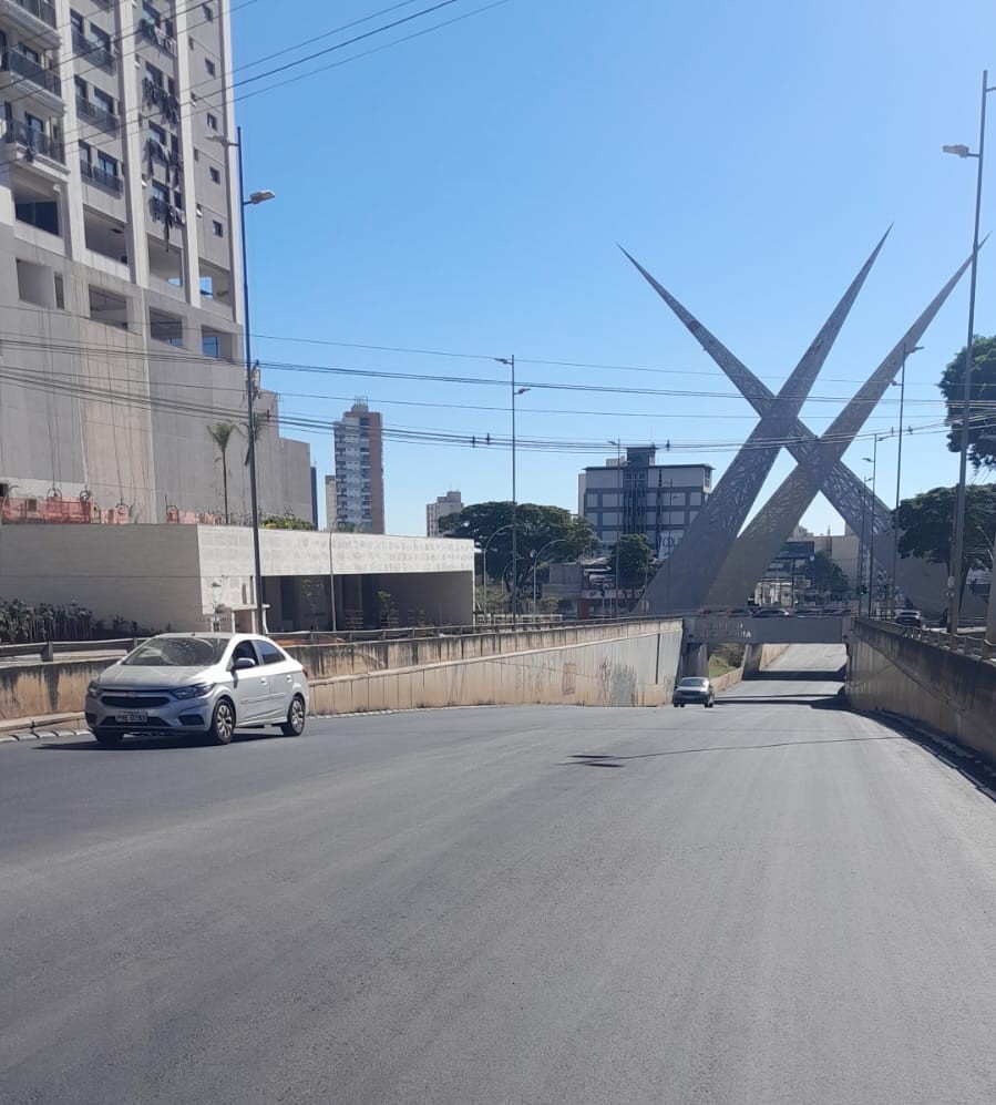 Recapeamento da Avenida 85. Foto: Seinfra