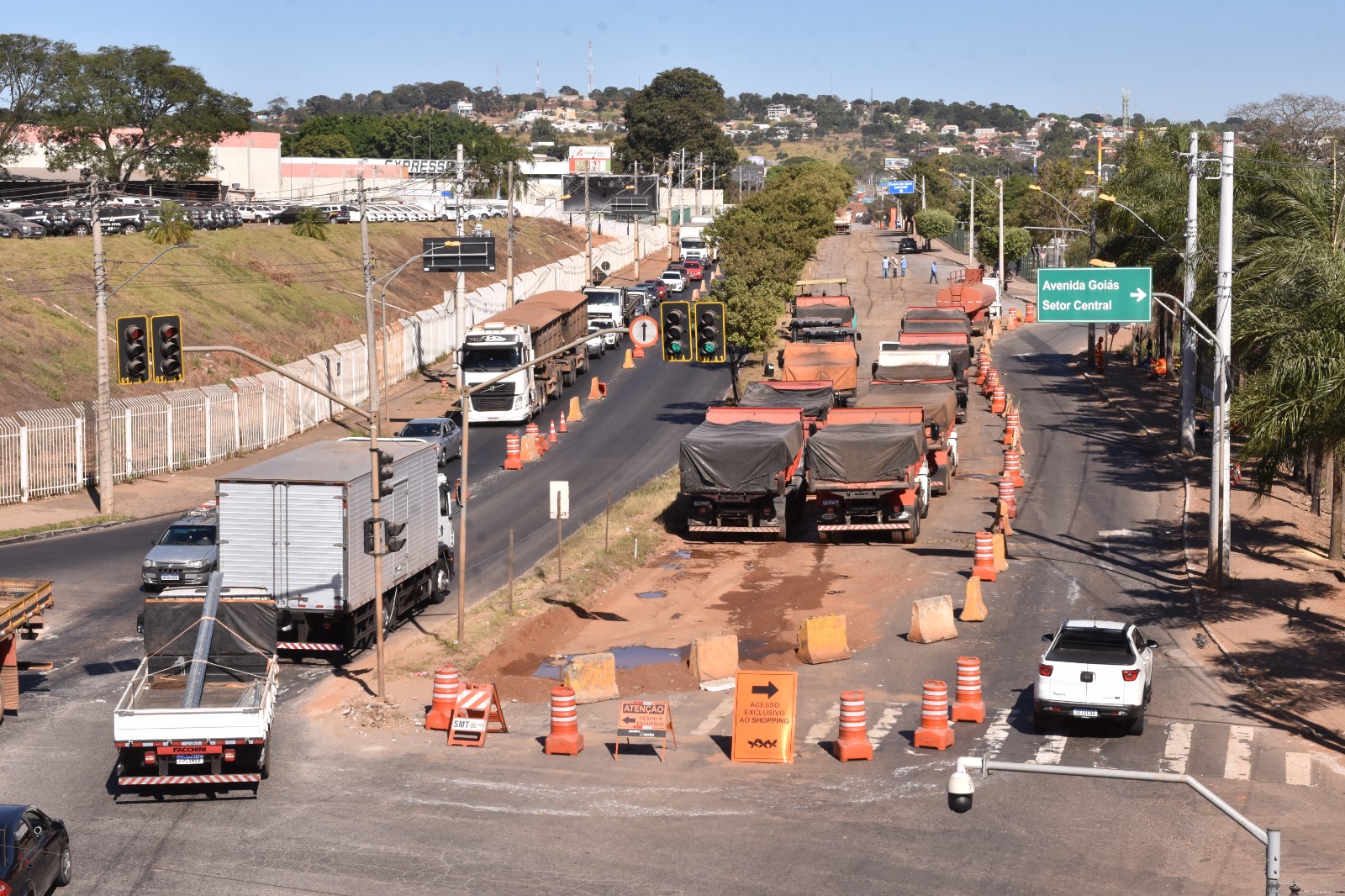 Obras da Seinfra na Perimetral Norte. Foto: Walter Peixoto/Seinfra