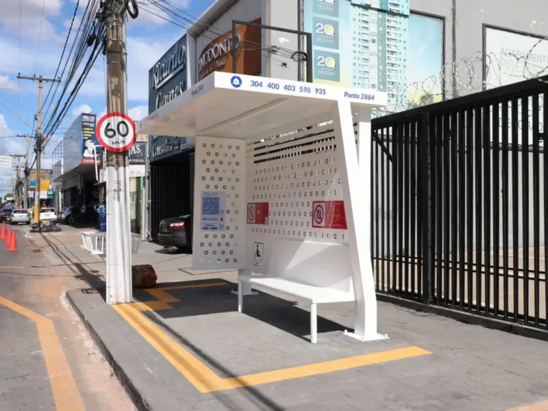 Revitalização dos pontos de ônibus da região Metropolitana de Goiânia. Foto: SGG