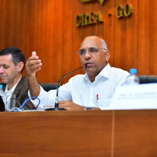 Rogério Cruz em reunião no Crea. Foto: Jucimar de Souza