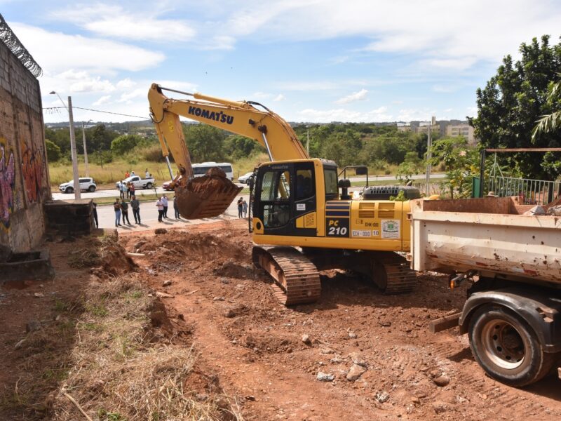 Obras Avenida Leste-Oeste. Foto: Walter Peixoto