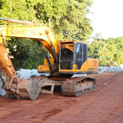 Obras de pavimentação em Aparecida de Goiânia. Foto: Brunno Moreira