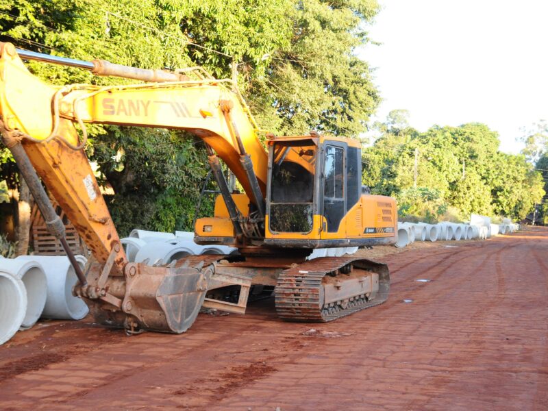 Obras de pavimentação em Aparecida de Goiânia. Foto: Brunno Moreira