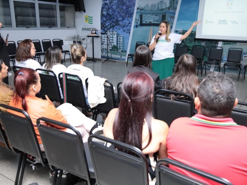 Palestra do programa Família Acolhedora. Foto: Claudivino Antunes