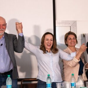 Fábio Tokarski anuncia apoio à Adriana Accorsi. Foto: Divulgação