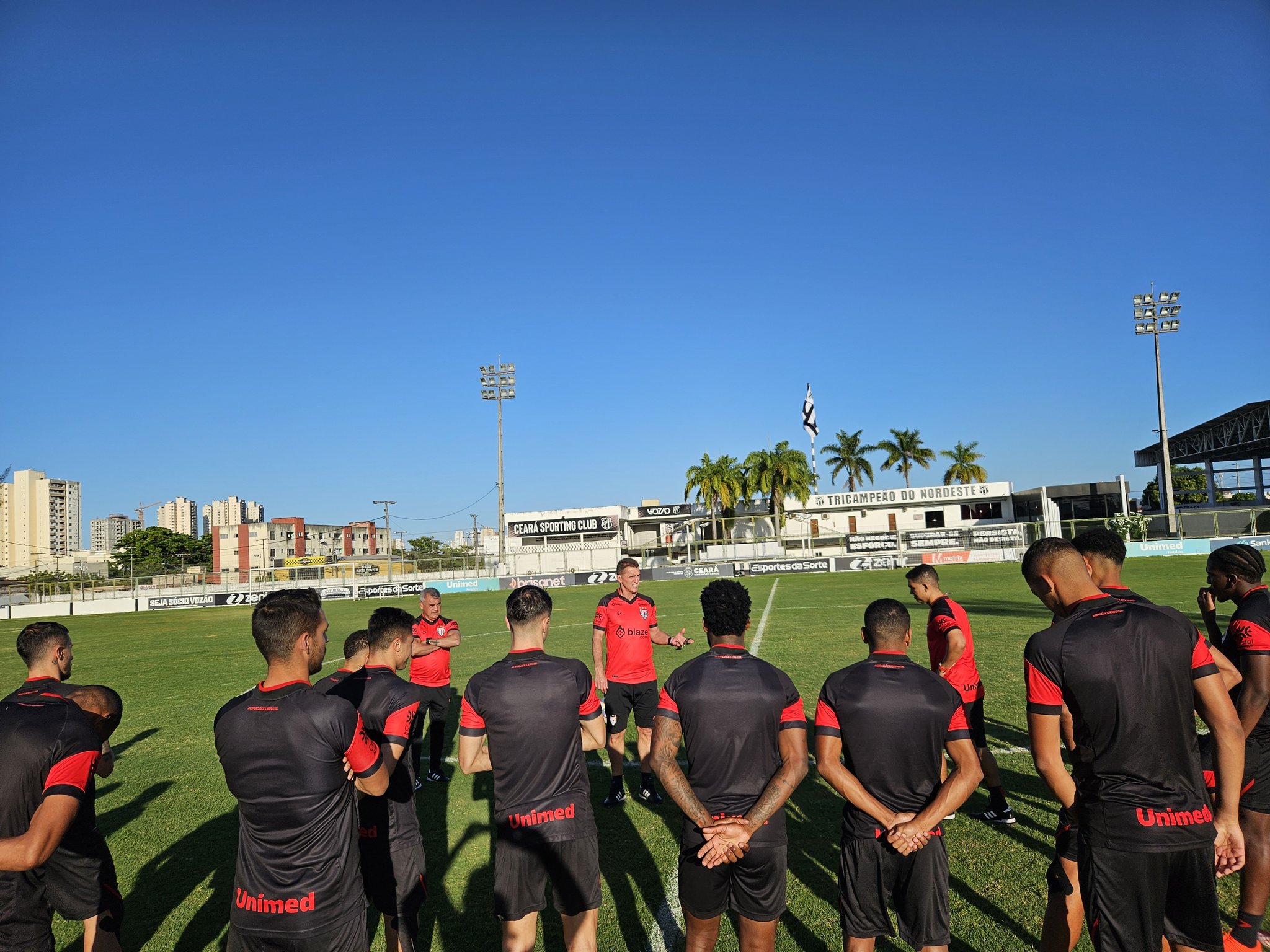 Fortaleza x Atlético-GO: Onde assistir ao vivo o jogo pelo Campeonato Brasileiro Série A?